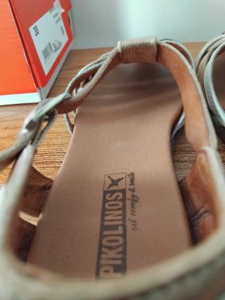 Sandalias Pikolinos 38