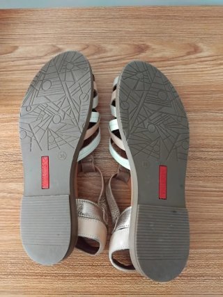 Sandalias Pikolinos 38