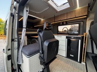 MAN TGE 4x4 AT Camper Premium