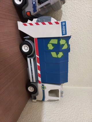 Lote 3 Playmobil: Bomberos, Policía, Basura