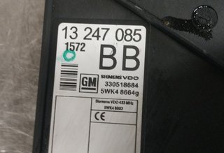 Opel 447211 módulo electronico 13247085 corsa c
