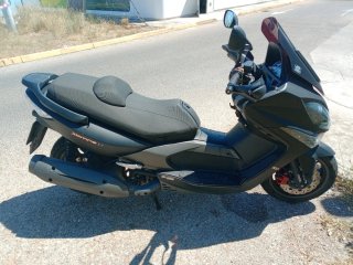 Kymco Xciting 500R ABS Maxi Scooter