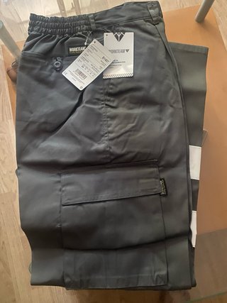 Pantalones de trabajo nuevos, 8 unidades