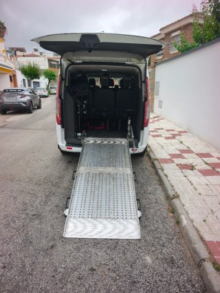 Ford Tourneo Custom 2016