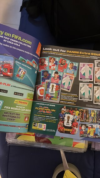 Lote 40 Álbum Panini Mundial FIFA 2026