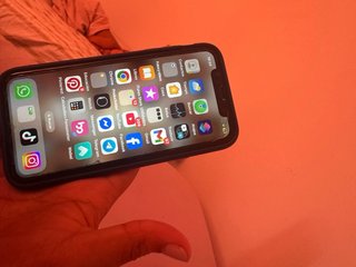 iPhone 11 Apple solo vendo por q cambio de movil