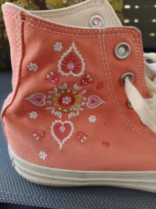Converse Chuck Taylor. Talla 36.5 Flores