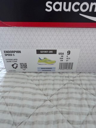Saucony Endorphin Speed 5 (A estrenar)