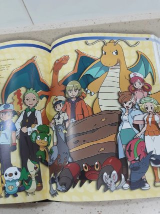 Enciclopedia POKEMON. edicio en catala
