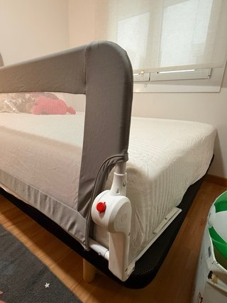 Barrera de seguridad para cama infantil