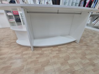Mobiliario de tienda
