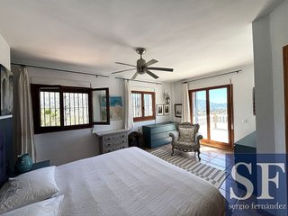 Casa adosada en venta en Cómpeta