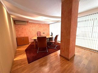 Oficina en venta en Príncep de Viana - Clot -Xalets Humbert Torres en Lleida
