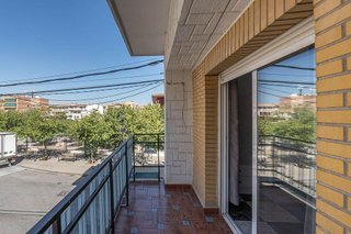 Piso en venta en Cerrillo de Maracena - Periodistas en Granada