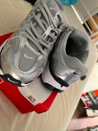 Nike P6000 Plata/Blanco