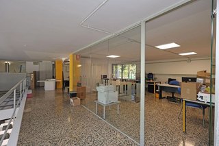 Local comercial en venta en Gavarra en Cornellà de Llobregat