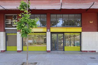 Local comercial en venta en Gavarra en Cornellà de Llobregat