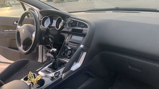 Peugeot 3008 2015
