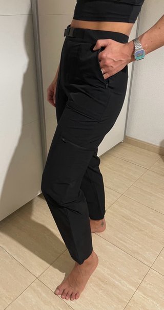 Pantalones Oysho Negros con Cinturón