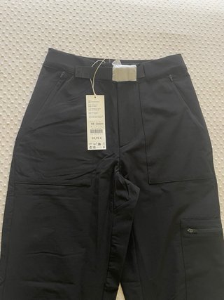 Pantalones Oysho Negros con Cinturón
