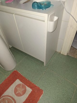 Mueble de baño blanco