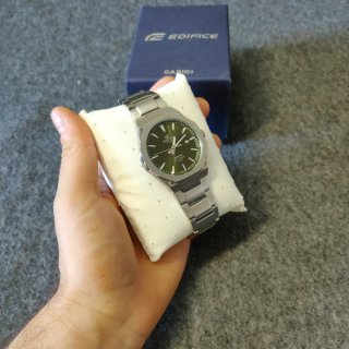 Reloj Casio Edifice Esfera Verde