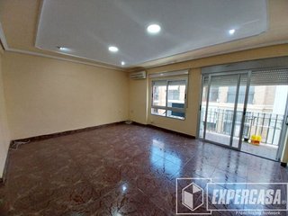 Piso en venta en Riba-roja de Túria