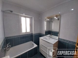 Piso en venta en Riba-roja de Túria