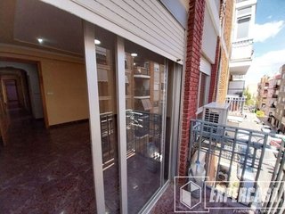 Piso en venta en Riba-roja de Túria
