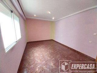 Piso en venta en Riba-roja de Túria