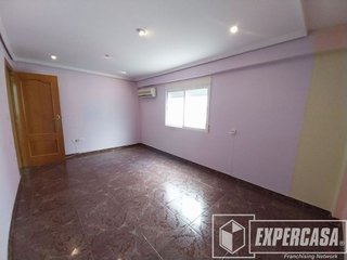 Piso en venta en Riba-roja de Túria