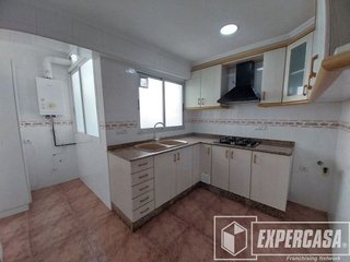 Piso en venta en Riba-roja de Túria