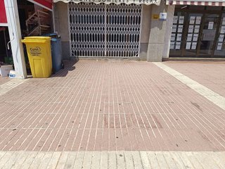 Local comercial en venta en Residencial en Cunit