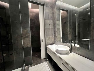 Piso en alquiler en Jerónimos en Madrid