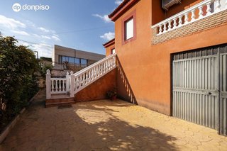 Chalet en venta en Otura