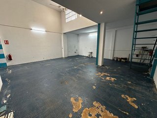 Local comercial en venta en Benalúa en Alicante