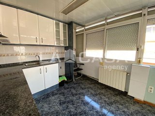 Piso en venta en Riu en Santa Coloma de Gramanet