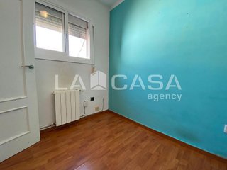 Piso en venta en Riu en Santa Coloma de Gramanet