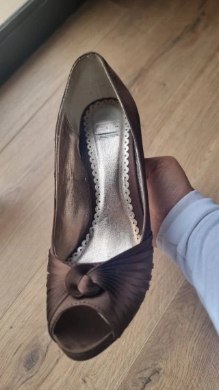 Zapatos de tacón y cuña talla 38
