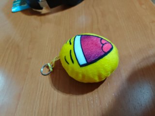Llavero Peluche Emoji Boca Abierta