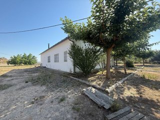 Edificio en venta en Caspe
