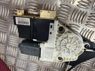 Elevalunas Delantero Izquierdo Peugeot 307CC