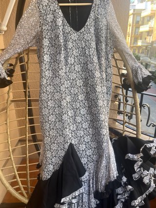 Traje Flamenca Modista Blanco y Negro