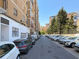 Estudio en alquiler en La Luz - El Torcal en Málaga