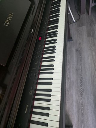 Piano digital Casio Celviano