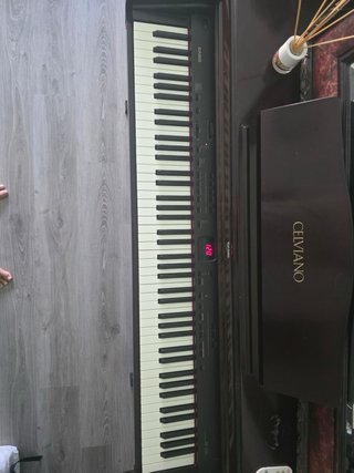Piano digital Casio Celviano