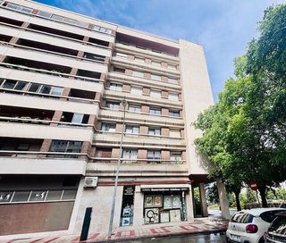 Local comercial en venta en San Juan en Pamplona