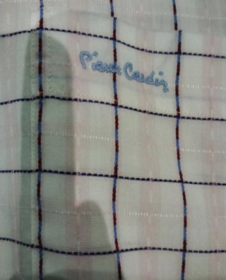 Camisa de cuadros rosa y blanca