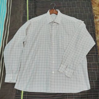 Camisa de cuadros rosa y blanca