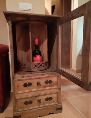 Mueble bar rústico madera maciza y forja